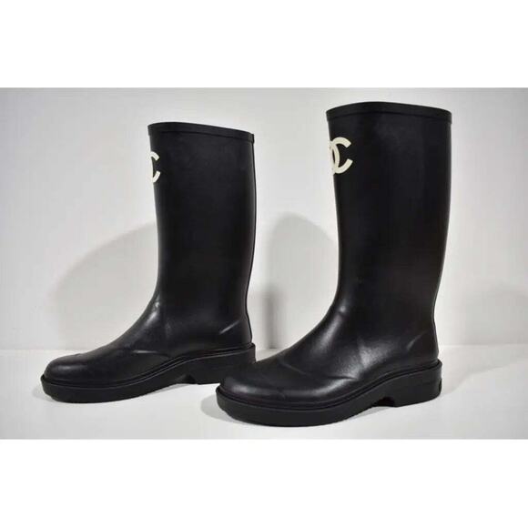 Chanel 22A Black White Caoutchouc CC Logo High Pull On Rubber Rain Boots 42 - Picture 10 of 12